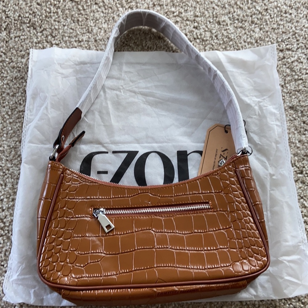 S-Zone Leather Purse - Picture 3 of 5